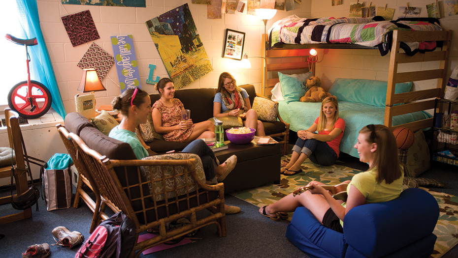 Girls College Dorm Rooms